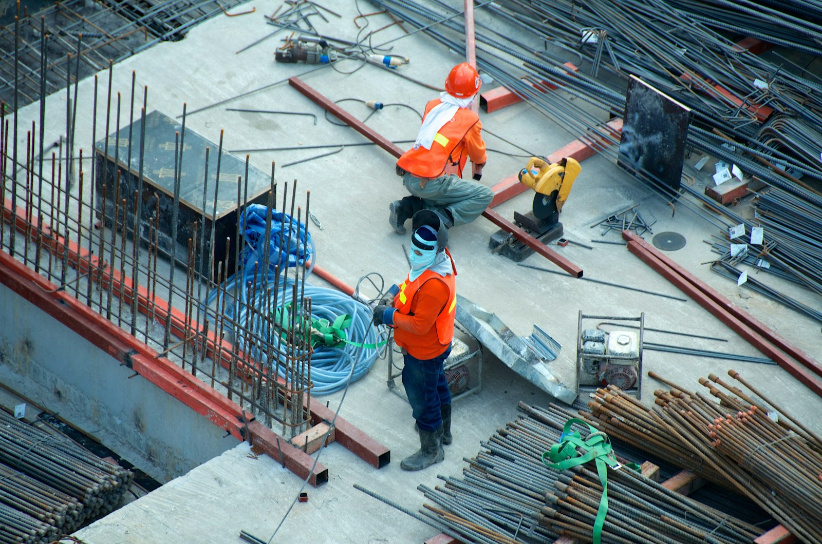 Construction workers on a Melbourne building site